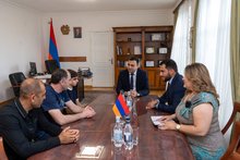 Եվրոպայի չեմպիոն Համլետ Մանուկյանին հյուրընկալել է Արմավիրի մարզպետը Եվրոպայի չեմպիոն Համլետ Մանուկյանին հյուրընկալել է Արմավիրի մարզպետը