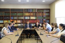 Արմավիրի մարզպետն այցելել է «Արմավիրի զարգացման կենտրոն» և «Արևածագ» երեխաների աջակցության կենտրոն Արմավիրի մարզպետն այցելել է «Արմավիրի զարգացման կենտրոն» և «Արևածագ» երեխաների աջակցության կենտրոն