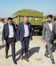 ՀՀ Արմավիրի մարզպետ Վահրամ Խաչատրյանը ՀՀ էկոնոմիկայի նախարար Գևորգ Պապոյանի հետ շրջայց է իրականացրել մարզի մի քանի բնակավայրերում