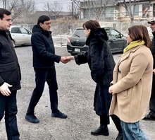 Արմավիրի մարզպետ Վահրամ Խաչատրյանն այցելել է Խանջյան բնակավայր՝ հետևելու դպրոցի և մանկապարտեզի  շենքերի հիմնանորոգման աշխատանքների ընթացքին