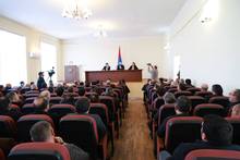 ՀՀ էկոնոմիկայի նախարար Գևորգ Պապոյանն ու Արմավիրի մարզպետ Վահրամ Խաչատրյանը հանդիպել են մարզի բնակիչներին