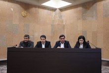 Արմավիրի մարզպետ Վահրամ Խաչատրյանը հանդիպել է Լեռնային Ղարաբաղից բռնի տեղահանված քաղաքացիների հետ Արմավիրի մարզպետ Վահրամ Խաչատրյանը հանդիպել է Լեռնային Ղարաբաղից բռնի տեղահանված քաղաքացիների հետ