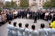Մարզպետ Վահրամ Խաչատրյանը  ներկա է գտնվել Արմավիրի Վարդան Բախշյանի անվան թիվ երկու հիմնական դպրոցի բացմանը