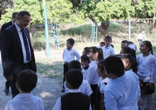 Մարզպետ Աշոտ Ղահրամանյանն այցելեց Նալբանդյանի և Նոր Արմավիրի միջնակարգ դպրոցներ